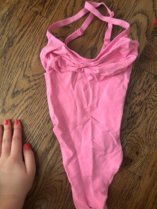 Skims Bodysuits - Picture 2 of 4